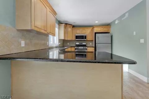 6 Skymark Ct, Upper Saddle River, NJ 07458 photo 20