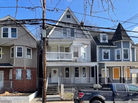 168 Seymour Ave, Newark, NJ 07108