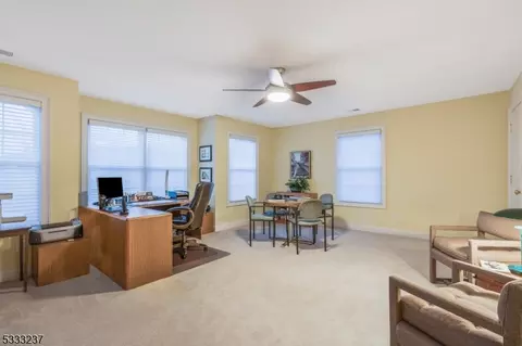 6 Phyllis Ct, Warren, NJ 07059 photo 19