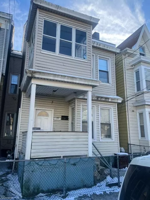 198 Park Ave, Paterson, NJ 07501