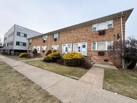 432 Trenton Ave #16, Clifton, NJ 07011