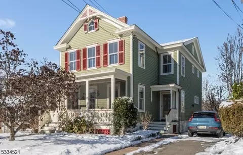 15 Bonnell St, Flemington, NJ 08822