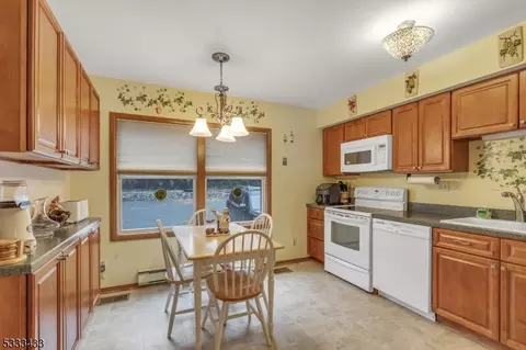 185 E Main St, Prospect Park, NJ 07508 photo 6