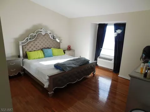 280 Kipp St #3D, Hackensack, NJ 07601 photo 18