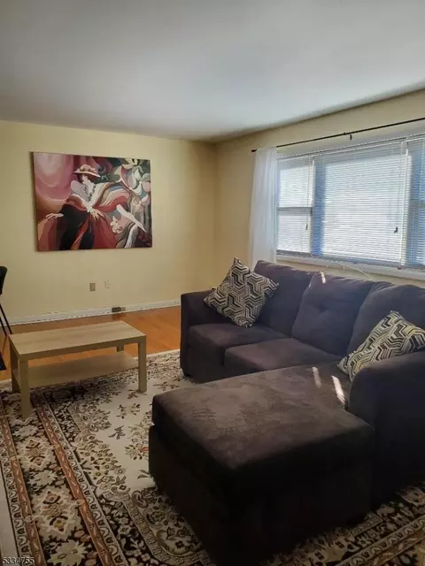 7 Colonial Dr #E, Little Falls Twp, NJ 07424