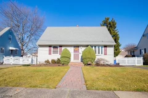 28 Gregory Ter, Bloomfield, NJ 07003