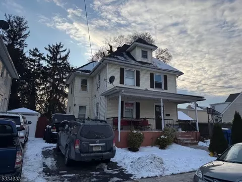 13 Chatham Pl, North Plainfield, NJ 07060