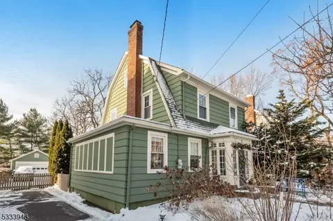 12 Walker Ave, Morristown, NJ 07960