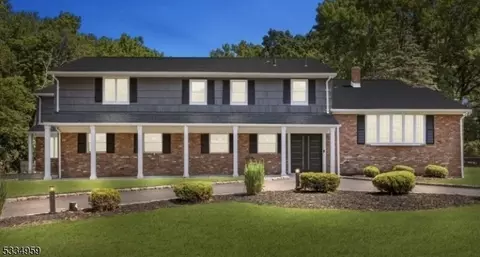 5 Kevin Rd, Scotch Plains, NJ 07076