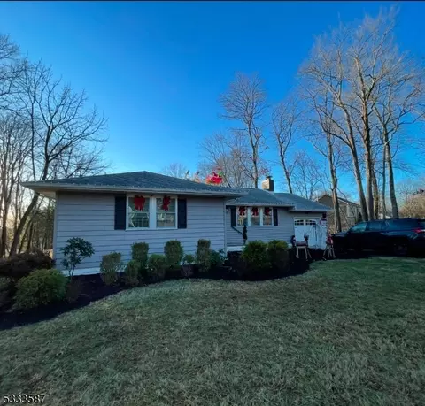 671 Foothill Rd, Bridgewater, NJ 08807