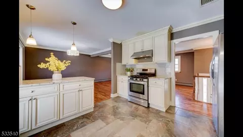 155 Elm St, Dover, NJ 07801 photo 5