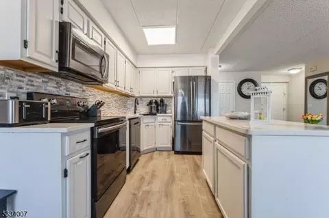 290 Anderson St #3B, Hackensack, NJ 07601 photo 20