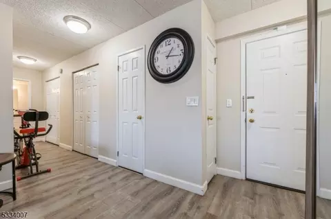 290 Anderson St #3B, Hackensack, NJ 07601 photo 22