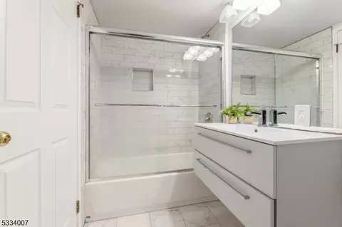 290 Anderson St #3B, Hackensack, NJ 07601 photo 25