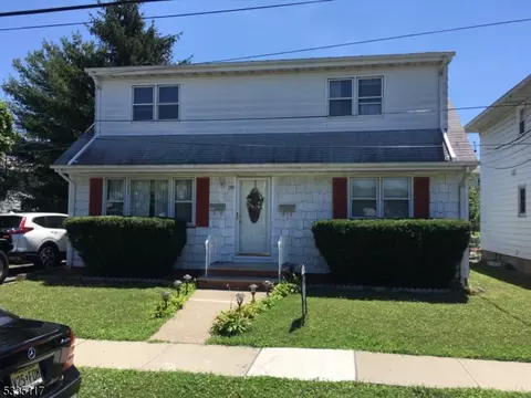38 N 13th St, Haledon, NJ 07508