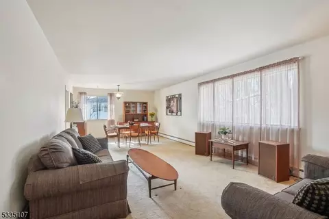 15 Michael Ct, Dover, NJ 07801 photo 10