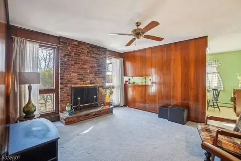 15 Michael Ct, Dover, NJ 07801 photo 4