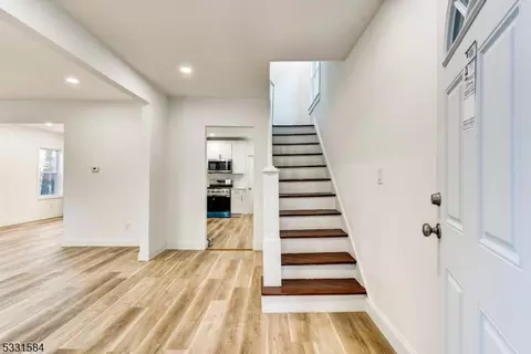 1306 E Front St, Plainfield, NJ 07062 photo 4