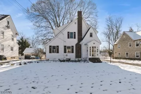629 Rockview Ave, North Plainfield, NJ 07063