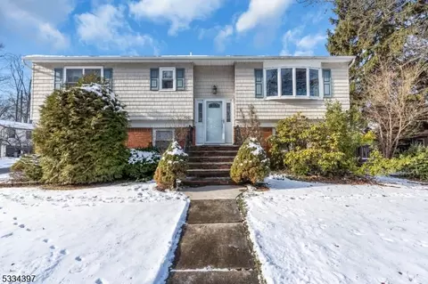 1001 Di Antonio Dr, Rahway, NJ 07065