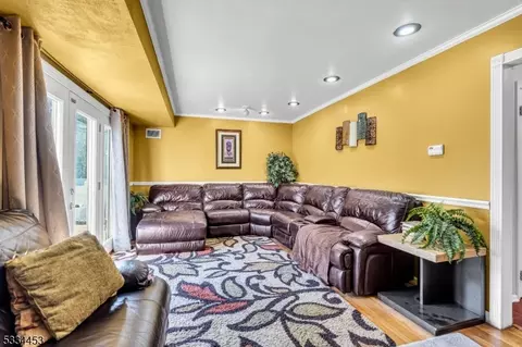 80 Palmer Dr, Wayne, NJ 07470 photo 23