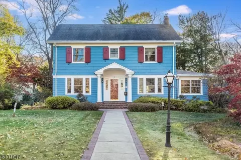 32 South Cres, Maplewood, NJ 07040
