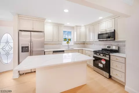 3366 State Rt 94, Hamburg, NJ 07419