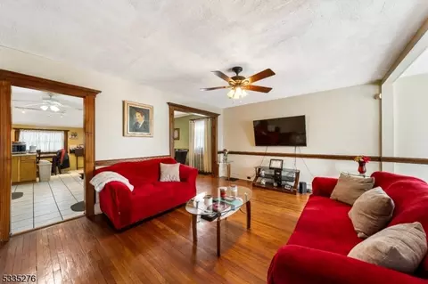 30 Jefferson Ave, Dunellen, NJ 08812 photo 10