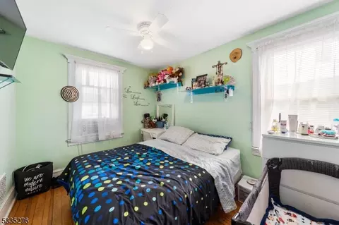 30 Jefferson Ave, Dunellen, NJ 08812 photo 13
