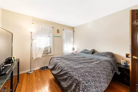 30 Jefferson Ave, Dunellen, NJ 08812 photo 15