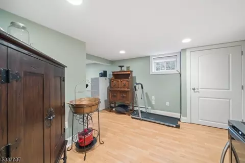 206 Hillside Ave, Nutley, NJ 07110 photo 26