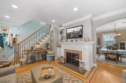 206 Hillside Ave, Nutley, NJ 07110 photo 8
