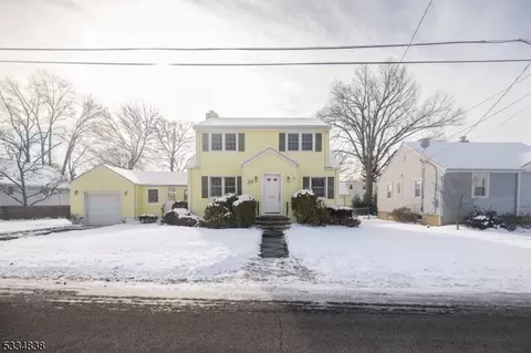 39 Caroline Ave, Pequannock Twp, NJ 07444