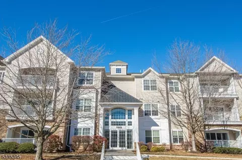 5309 Chesterwood Way, Somerset, NJ 08873
