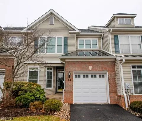 23 Chamberlin Way, Bridgewater Twp, NJ 08836