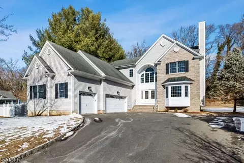 144 Shunpike Rd, Madison, NJ 07940