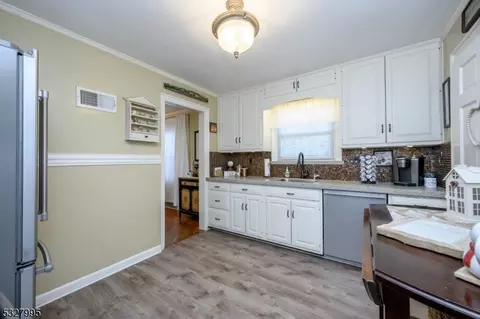 147 E Spring St, Somerville, NJ 08876 photo 16