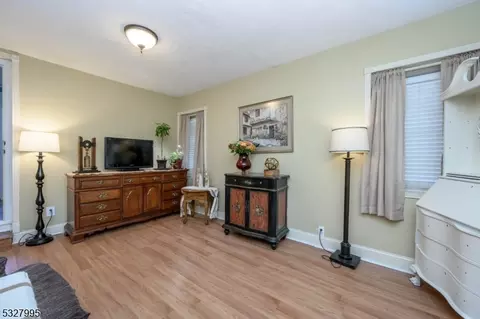 147 E Spring St, Somerville, NJ 08876 photo 18