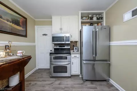 147 E Spring St, Somerville, NJ 08876 photo 15