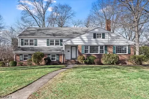 898 Village Grn, Westfield, NJ 07090