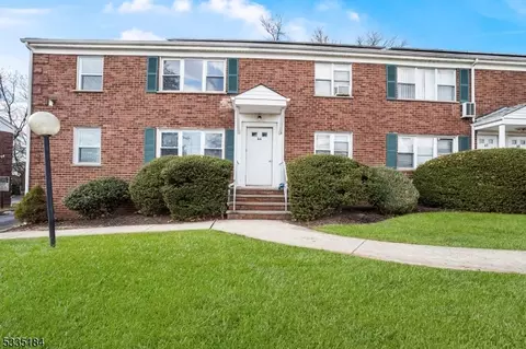 44 Garfield Park #B, Edison Twp, NJ 08837