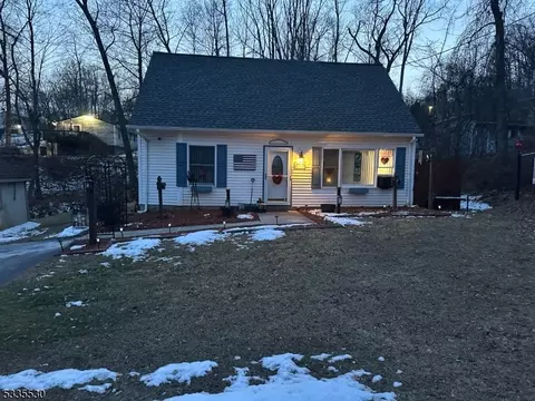 40 Elkhorn Trl, Wantage, NJ 07461