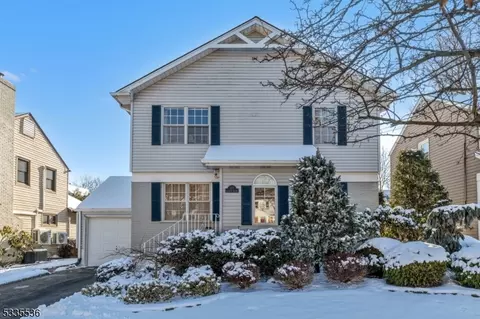 177 Jefferson Ave, River Edge, NJ 07661