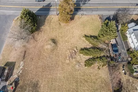 162 South Ave, Mount Holly Twp, NJ 08060