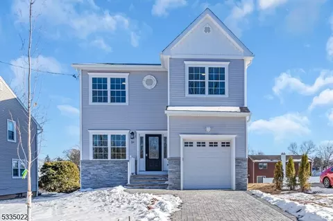 51 Arlington Ave, Somerset, NJ 08873