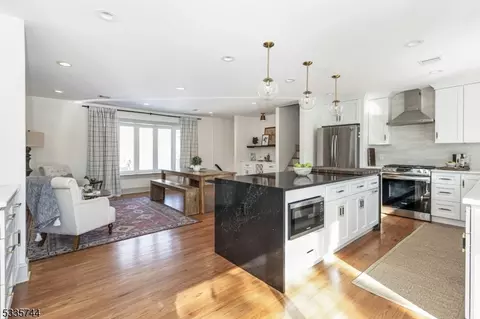 72 Dean Rd, Mendham, NJ 07945 photo 9