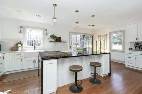 72 Dean Rd, Mendham, NJ 07945 photo 10