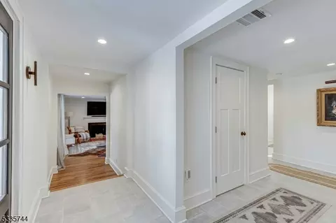 72 Dean Rd, Mendham, NJ 07945 photo 3