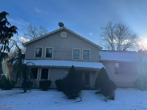 490 New Center Rd, Hillsborough, NJ 08844