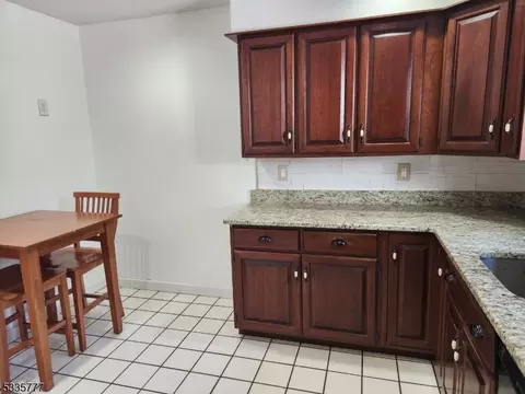 739 Boyd Rd, Paramus, NJ 07652 photo 8